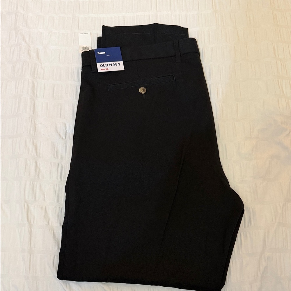 Old Navy Men's Black Slim Chinos